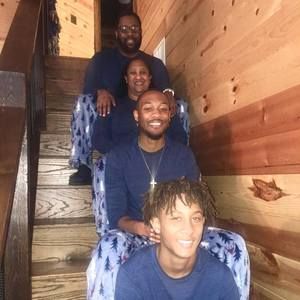 Meet your Posher, J nicole